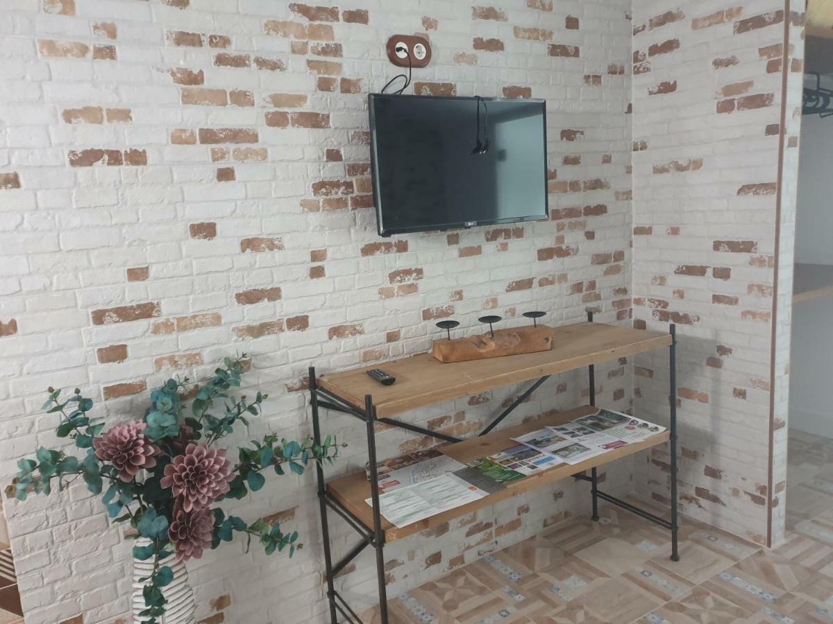 Apartamentos Hostal Cabañas Carboneras de Guadazaón Exterior foto